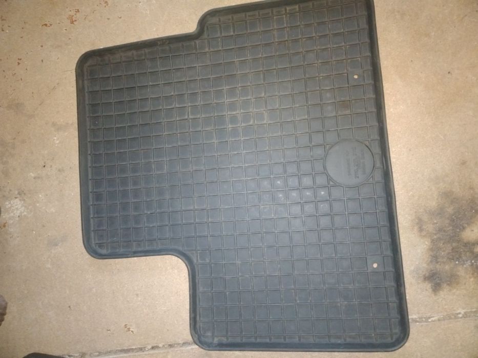 Продам коврики .