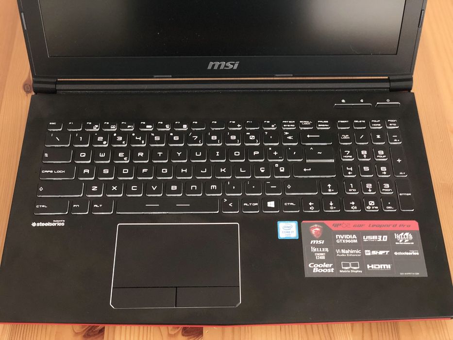Portátil Laptop MSI Gaming Leopard Pro GP62 6QF 15.6” - como novo