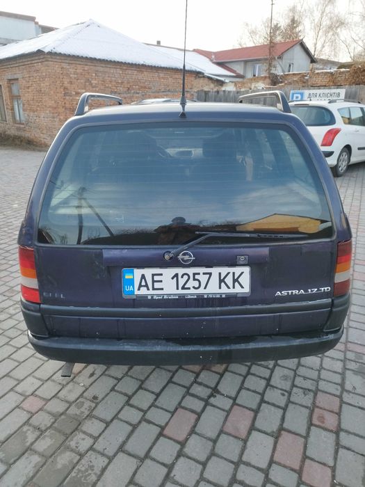 Opel Astra F 1,7 td (isuzu) .