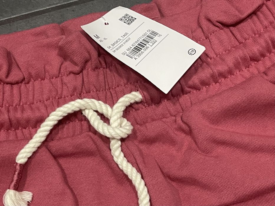 Шорти жіночі, розмір М, C&A