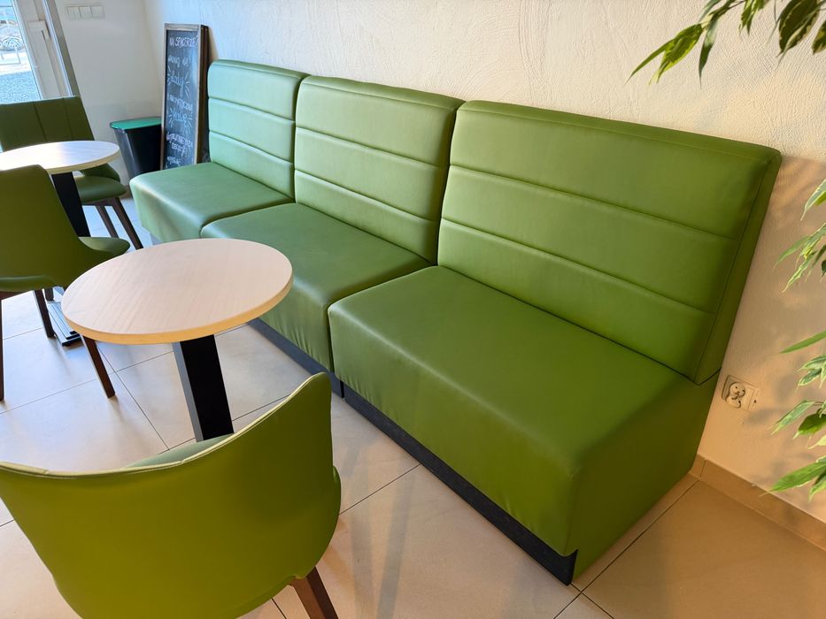 Sofa do baru restauracji JAK NOWA
