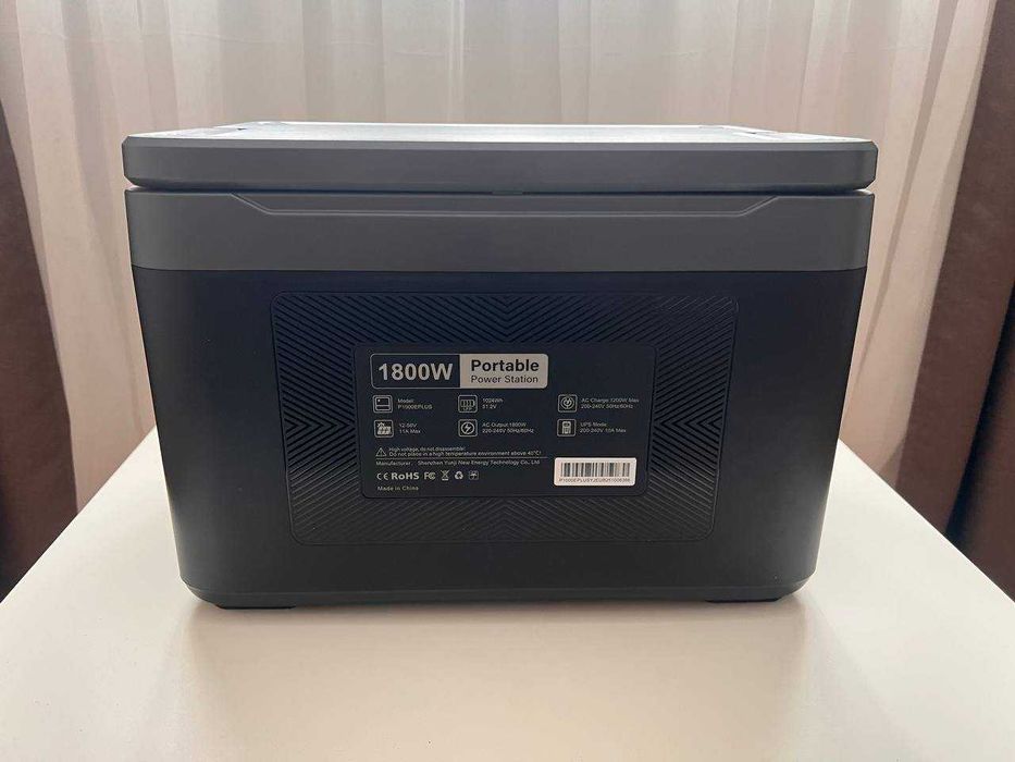 Зарядна станція Oukitel P1000E Plus 1800 Вт / 1024 Вт