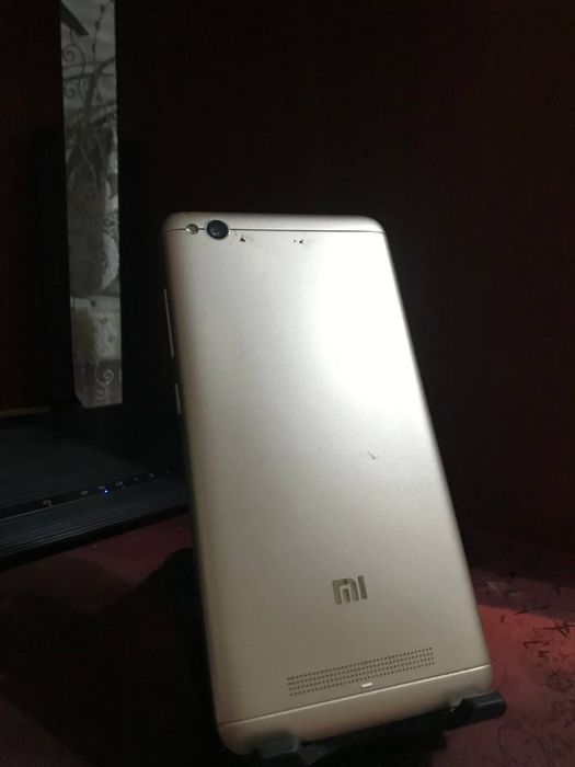 Redmi 4a 2/16гб процесор 1.40ггц