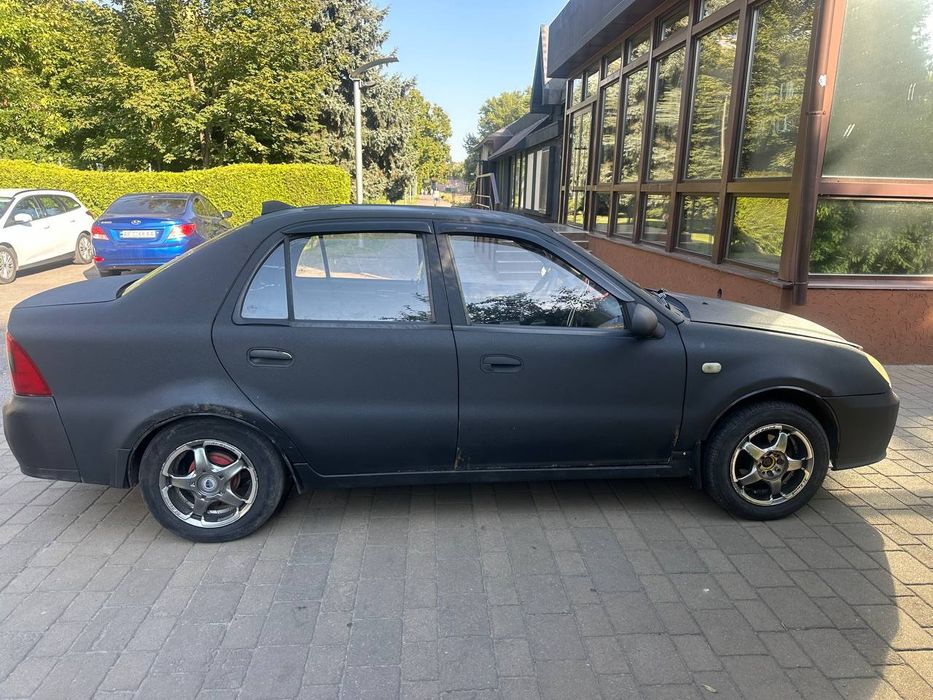 Продам Geely SK2