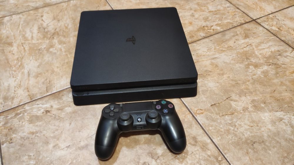 Sony PlayStation 4 Slim 500GB