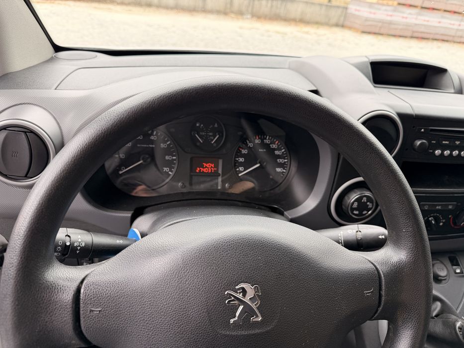 Peugeot Partner 1.6 HDI 3 Lugares