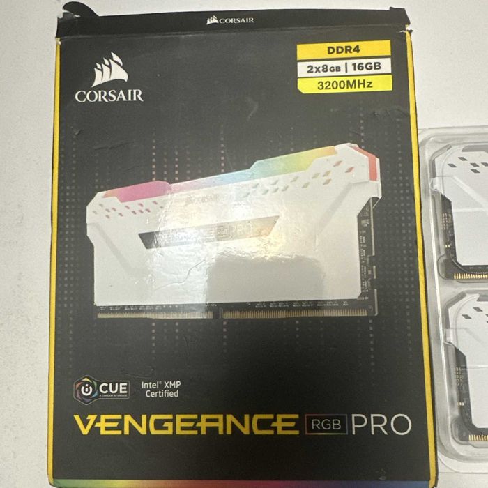 corsair vengeance rgb pro ddr4 ram 16gb(2x8gb) 3200mhz cl16