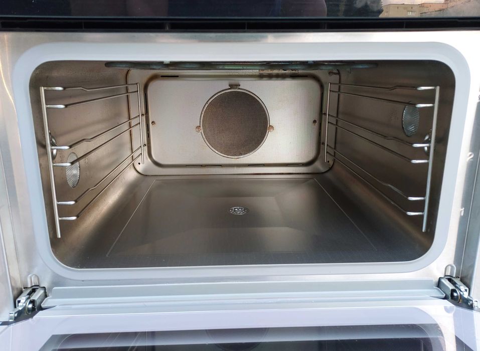 Вбудована духовка пароварка 2в1 Міле Miele DGC 5080 XL чорна термощуп