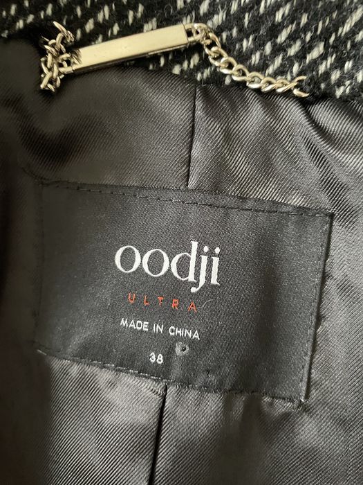 Тепле пальто фірмове від Oodji