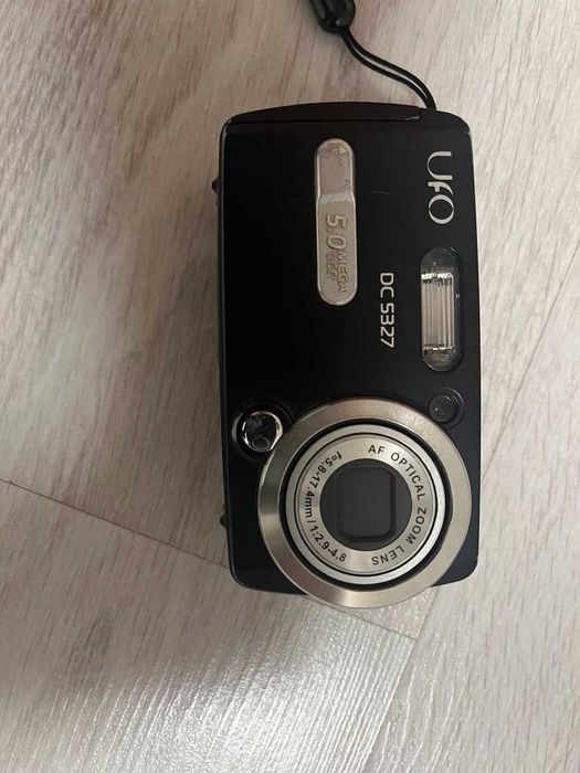 Фотоапарат UFO  на акамуляторах.