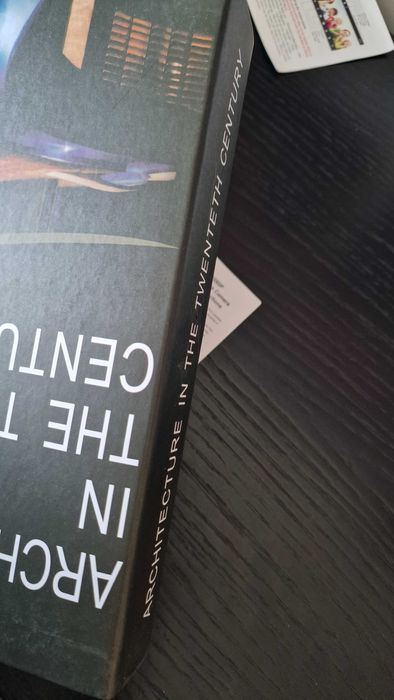 Hidden Spy Camera Disguised as a Wi-Fi HD Book for Real-Time Viewing64284489080065122