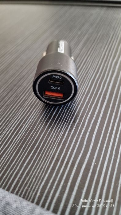 Carregador usb isqueiro