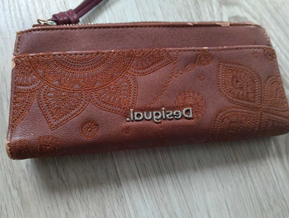Desigual potrfel