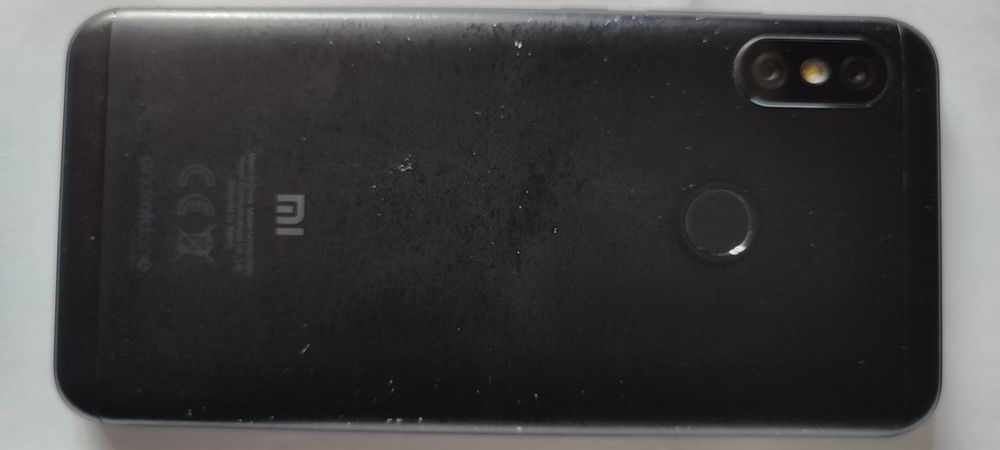 Продам телефон XIAOMI Mi A2 Lite.