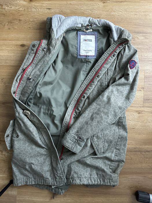 Casaco verde Tommy Hilfiger com colete de pelo