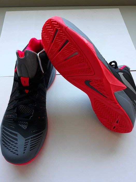 Nike n.º 46 P/ BASKETBALL profissionais NOVAS - PROMOÇÃO