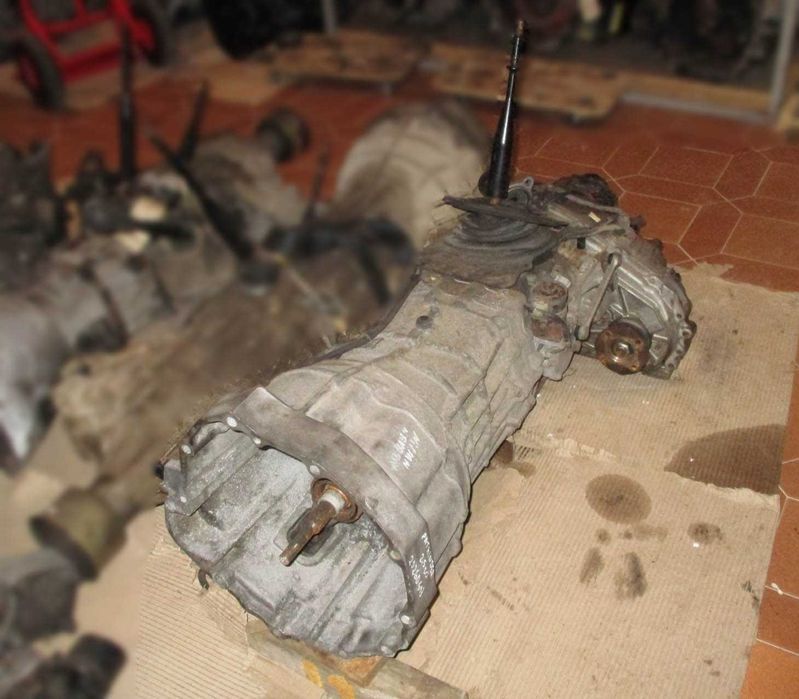 Caixa velocidades Nissan Navara d40 Pathfinder 2.5 di 4x4 (2008) 32131CD340