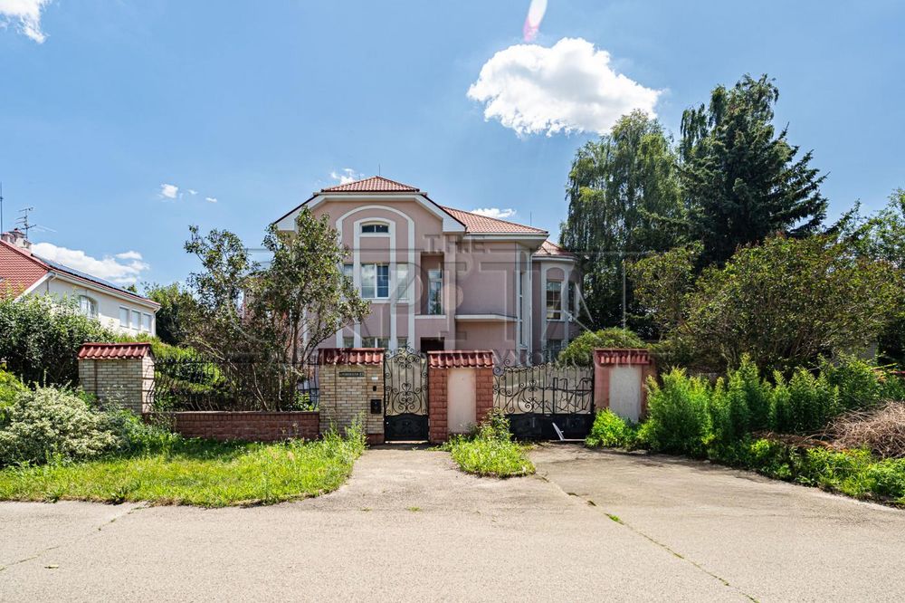 Продаж будинку з басейном, Білогородка, Бучанський район