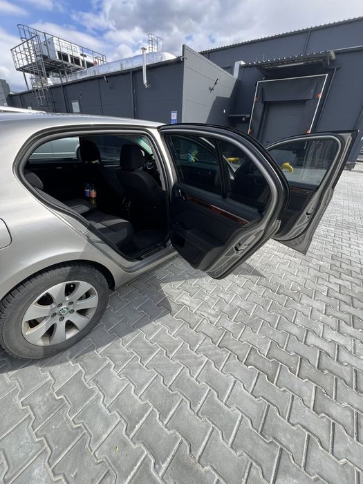 Продам Skoda superb