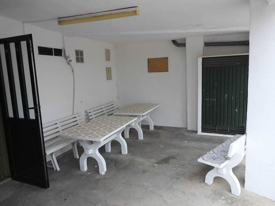 Café Monteiro em 2260-027 procura novo dono (Aluga-se)