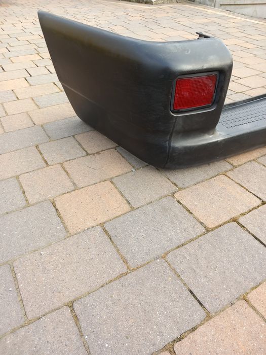 Tylni zderzak VW trasporter T4