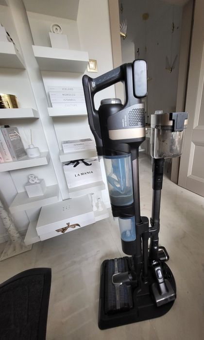 Odkurzacz pionowy  - Philips AquaTrio 9000