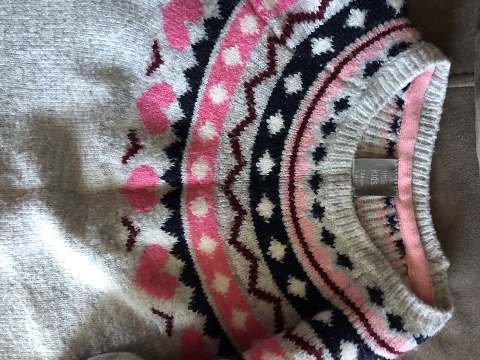 Светрик- туніка р 128 на 7-8 років