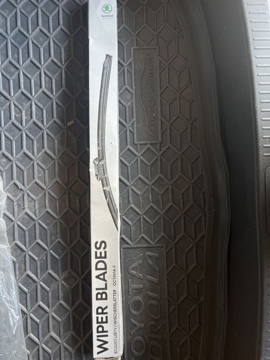 Продам дворники шкода А5