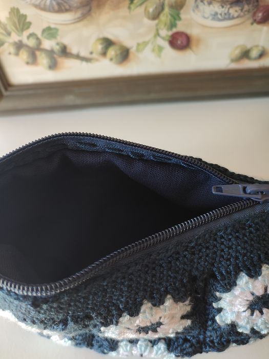 Bolsa de crochê  feito à mão