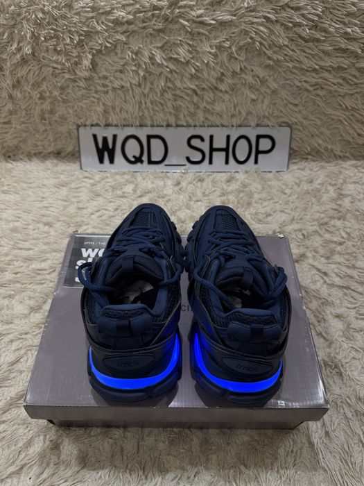 Balenciaga track led 41