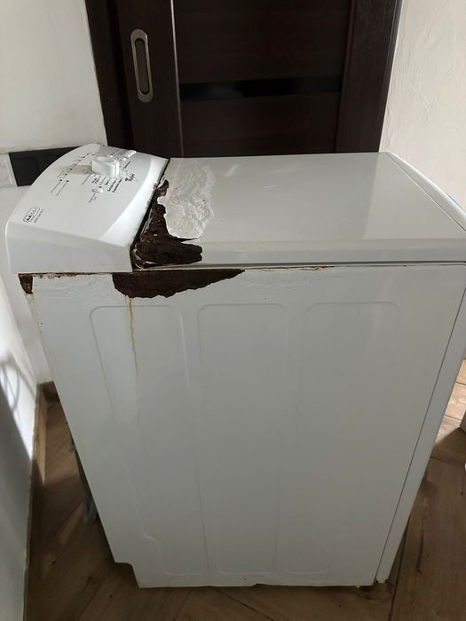 Пральна машинка whirlpool вертикальне завантаження робоча, ржавчина