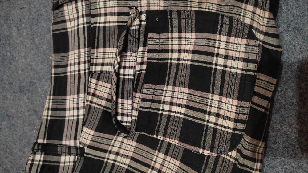 Spodenki w kratkę damskie