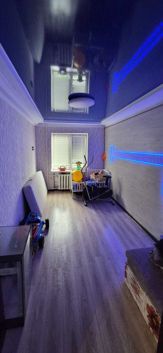 Продам 3 комнатную квартиру улица Счастливая 2 этаж