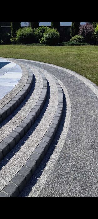 Mycie kostki brukowej i elewacji