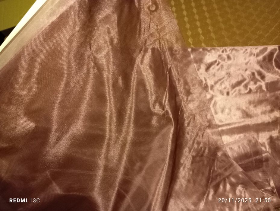 Estores em tecido transparente