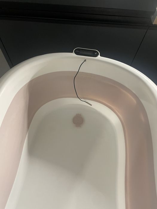 Складная детская ванночка с датчиком температуры