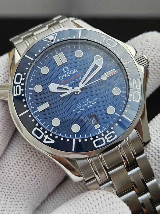 Механические часы с автоподзаводом Omega Seamaster Blue 300m