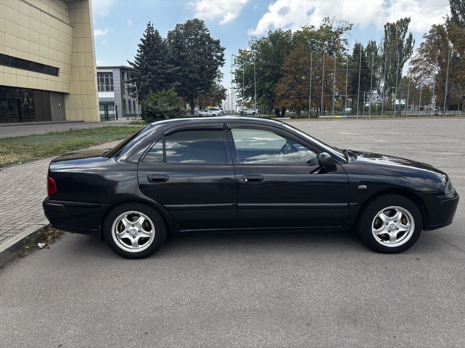 Продам авто Міцубісі Карізма 2003 року