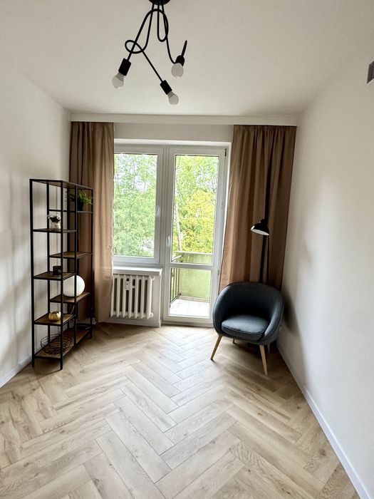 3 pokoje | 52 m² | Po kapitalnym remoncie | 2 balkony | Klimatyzacja | 2. piętro