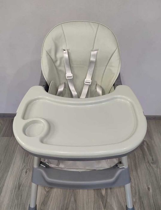 Детский стульчик для кормления со съемным столиком bambi