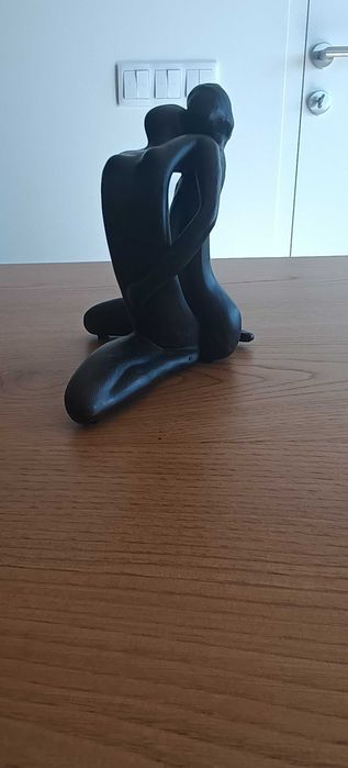 Handcrafted Statue64861910750594123