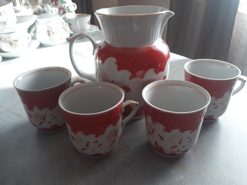 Глечик  + 4   кружки набір