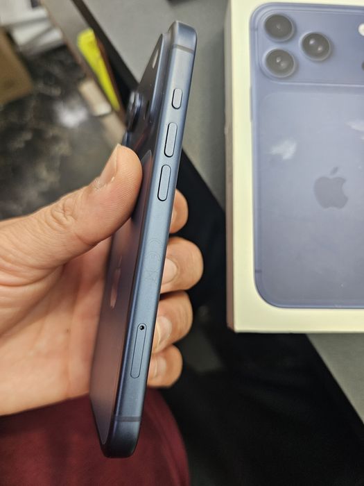 iphone 17 pro  256gb 100%