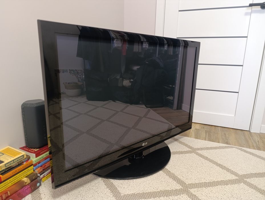 Телевизор LG 42PQ2000