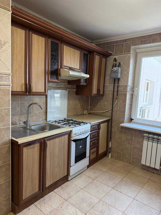 Продаж 3-кім. квартири. Цегляна чешка, вул. Щурата