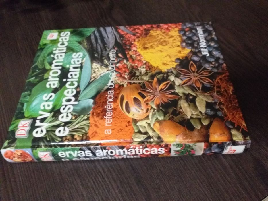 NOVO Livro Ervas aromáticas e especiarias a referência do cozinheiro,336 pág.valor fixo não manuseado imaculado veja zonas