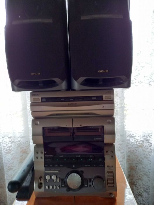 Zestaw audio,i dwie kolumny