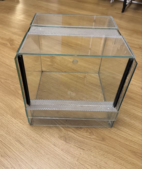 Terrarium 25x25x25 cm