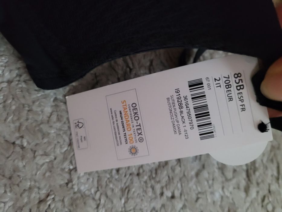 Biustonosz roz 70B