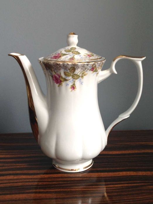 Chodzież Iwona Złota Róża imbryk + świecznik